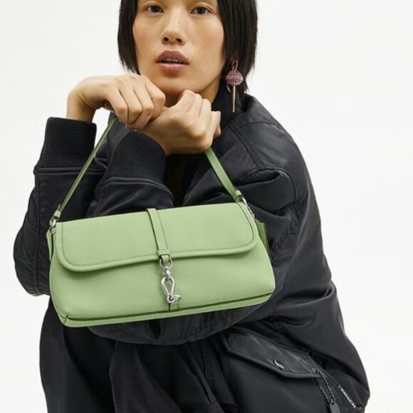 CUSTOM ONE OF A KIND Coach Hamptons Bag with Tea Roses & Bonus Bag Charms NWT - Picture 11 of 16